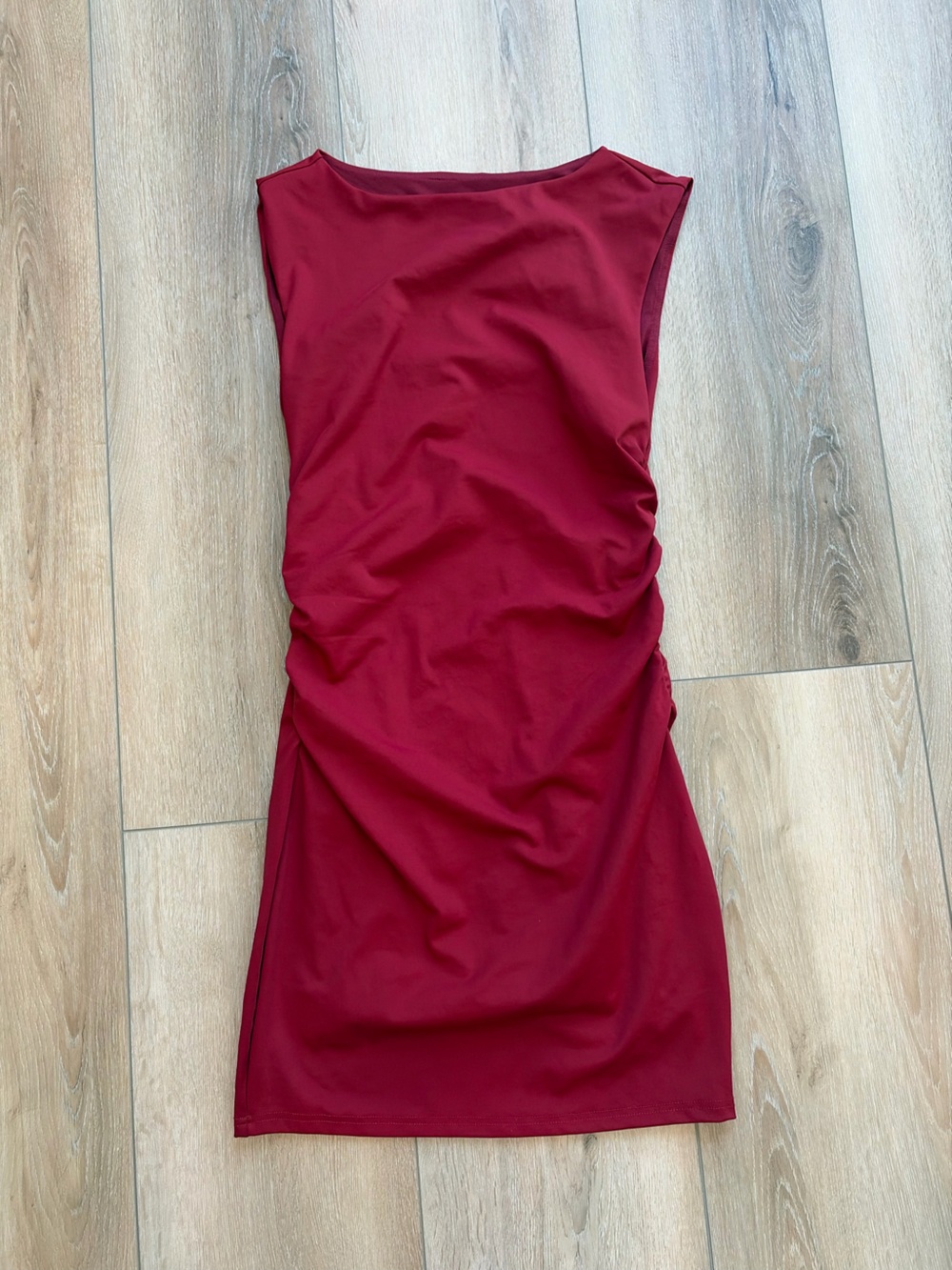 Sleeveless Bordeaux Mini Dress with Side Ruching